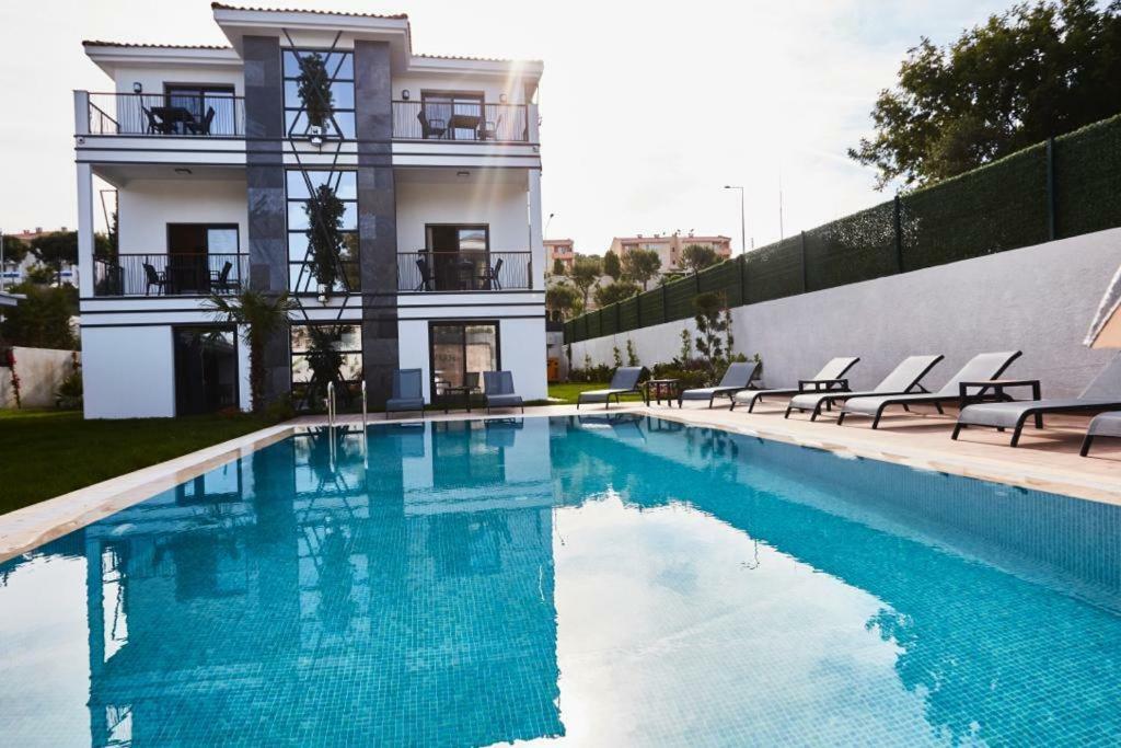 Ruwais Hotel Кешме Экстерьер фото